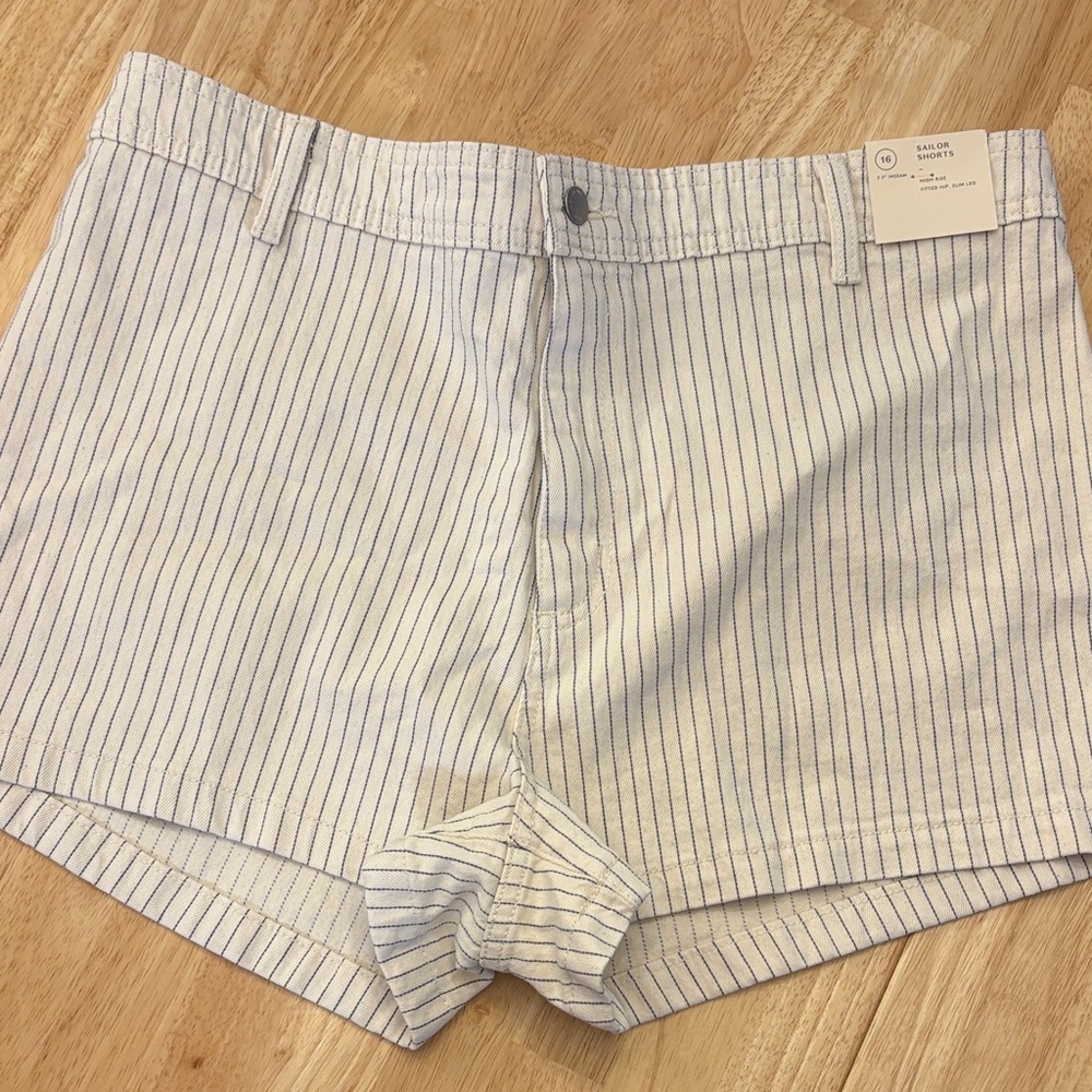 Universal Thread Cream and Blue Striped Sailor Shorts 16 NWT